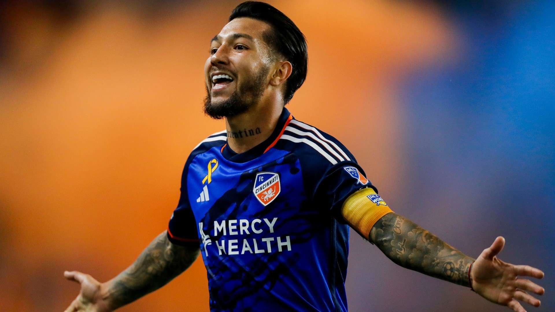 真的假的🤯小道消息爆料：贝林厄姆女友出现在高端应召网站.