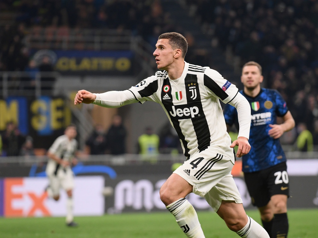 尤文担忧布雷默膝伤严重，十字韧带疑断裂今日检查