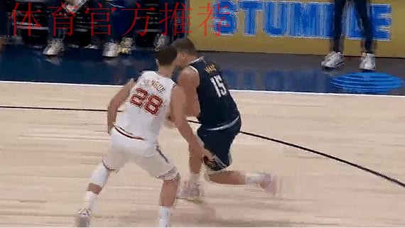 约基奇背打连续上对抗，申京冲动上手犯规被打2+1